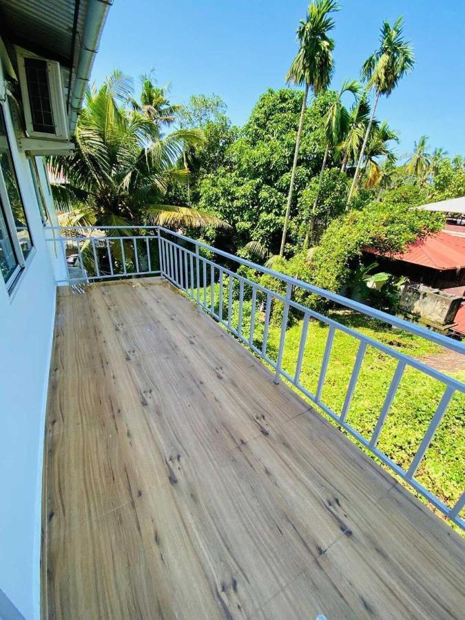 Zen Kochi Boutique Home Exterior photo